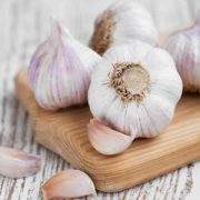 چرا باید سیر را ناشتا خورد